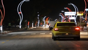 Bartın'da ırmağın taşmasıyla kapanan cadde trafiğe açıldı