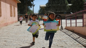 Batman, Mardin ve Siirt'te öğrenciler karne heyecanı yaşadı 