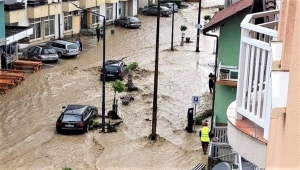 Bosna Hersek'te şiddetli yağış sele neden oldu