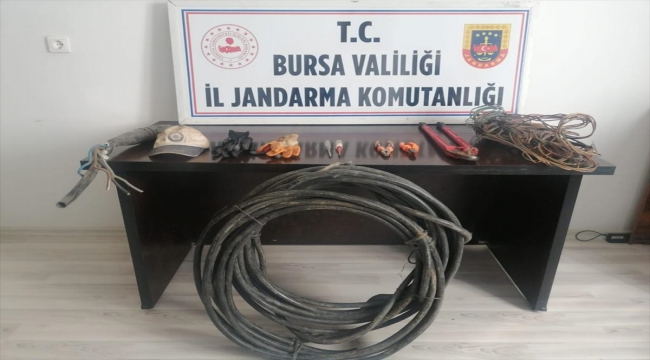 Bursa'da bakır kablo hırsızları suçüstü yakalandı