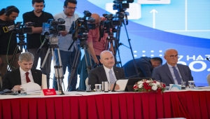 CHP Genel Başkanı Kılıçdaroğlu, İzmir'de çiftçilerle buluştu: