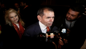 Dursun Özbek, seçim zaferini Galatasaraylılar Cemiyeti'nde kutladı