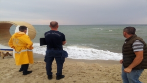 Edirne'de denizde boğulma tehlikesi geçiren 5 gençten 1'i hayatını kaybetti