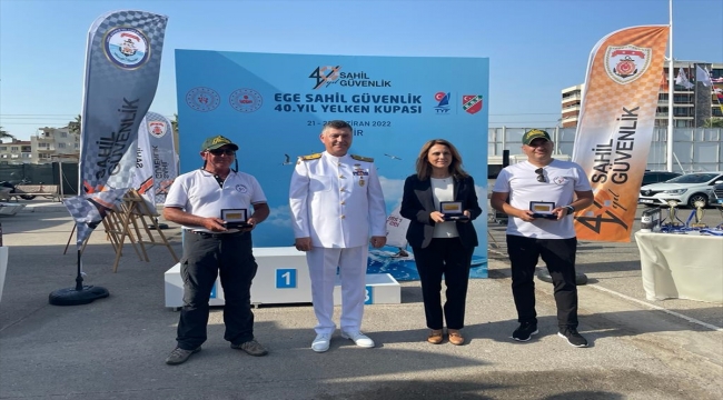 Ege Sahil Güvenlik 40. Yıl Yelken Yarışları'nda ödüller sahiplerini buldu
