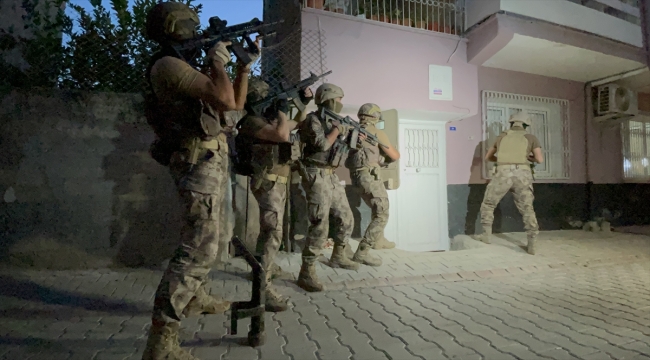 GÜNCELLEME - Adana merkezli PKK/KCK operasyonunda 35 gözaltı