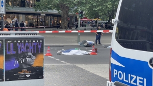 GÜNCELLEME - Berlin'de bir kişinin aracını yayaların üzerine sürmesi sonucu 1 kişi öldü