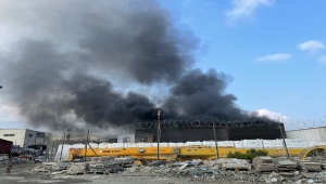 GÜNCELLEME - Hatay'daki antrepo yangını kontrol altına alındı
