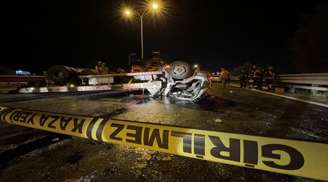 GÜNCELLEME - Kocaeli'de 3 çekicinin karıştığı zincirleme kazada 1 kişi öldü, 2 kişi yaralandı