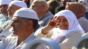 Hacı adayları için Harem Otogarı'nda uğurlama merasimi düzenlendi