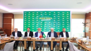 HÜDA PAR Genel Başkanı Yapıcıoğlu, Erzincan'da esnafı ziyaret etti
