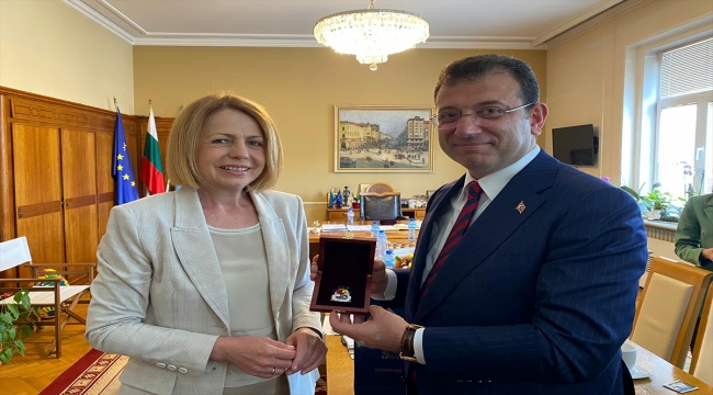 İBB Başkanı İmamoğlu, Sofya'da "B40 Balkan Şehirleri Ağı" toplantısına katıldı 