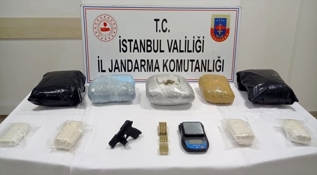 İstanbul'da uyuşturucu operasyonunda yakalanan 11 zanlıdan 9'u tutuklandı