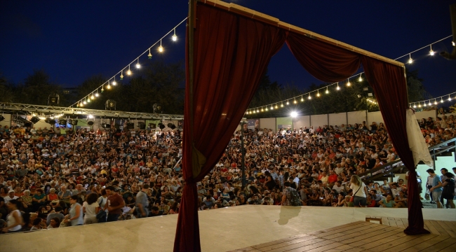 Kadıköy Özgürlük Parkı'nda tiyatro keyfi, 1 Temmuz'da başlayacak
