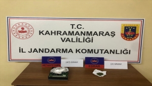 Kahramanmaraş'ta otomobilde teybin içine gizlenmiş uyuşturucu ele geçirildi