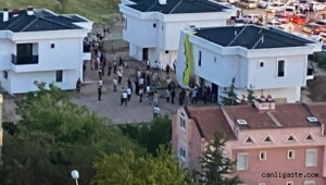 Kayseri'de Ali Dağı'ndan atlayış yapan iki paraşütçü havada çarpışarak yaralandı