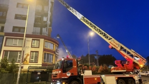 Kayseri'de çıkan yangın söndürüldü: 16 kişi dumandan etkilendi