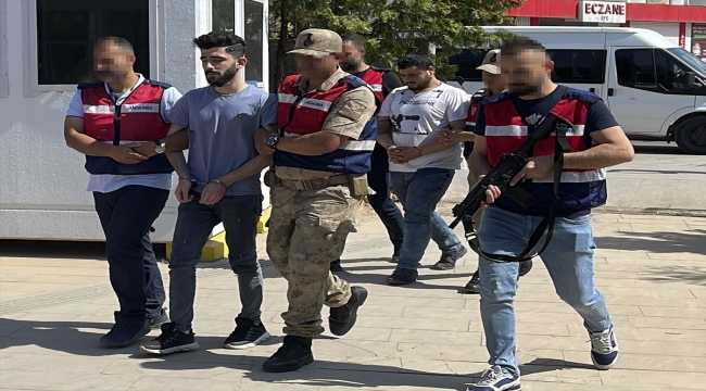 Kilis merkezli terör operasyonunda yakalanan 3 şüpheliden 2'si tutuklandı