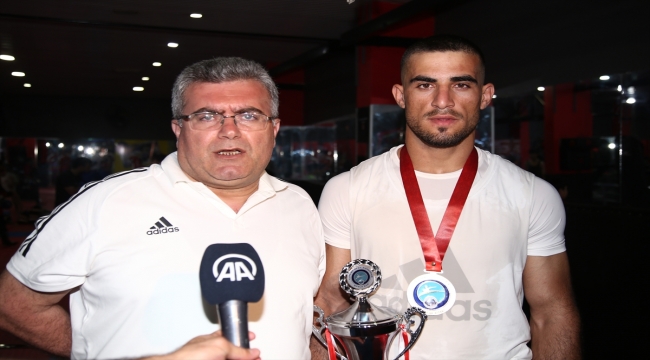 Milli kick boksçu Emrah Yaşar'ın hedefi İslami Dayanışma Oyunları