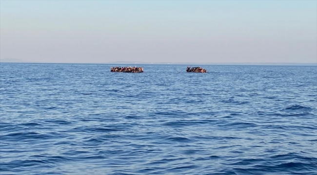 Muğla'da Yunanistan unsurlarınca itilen 104 düzensiz göçmen kurtarıldı