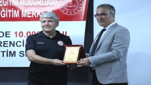 Nefes borusuna su kaçan öğretmeni ilk yardım eğitmeni meslektaşı kurtardı