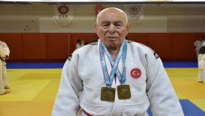Oğulları ve torunlarına örnek olan 70 yaşındaki judocu hayatını spora adadı