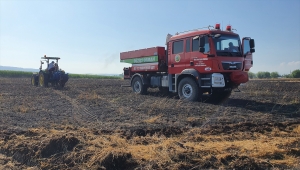 Osmaniye'de buğday tarlalarında çıkan yangın söndürüldü