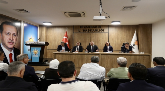 Sanayi ve Teknoloji Bakanı Varank, Diyarbakır'da ziyaretlerde bulundu