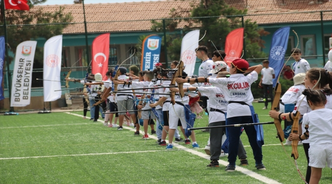 Şanlıurfa'da Göbeklitepe Cup Bölgesel Okçuluk Turnuvası başladı