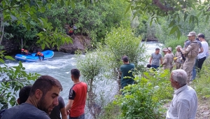 Siirt'te Müküs Çayı'nda kaybolan hemşireyi arama çalışmaları sürüyor