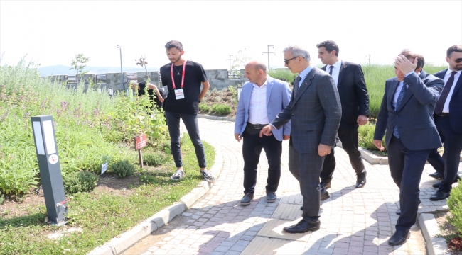 SSB Başkanı İsmail Demir, Yalova'da tıbbi aromatik bitkiler bahçesini gezdi