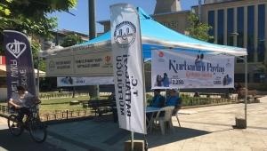 TDV, çağrı merkezi ile 81 ilde kurban bağış stantları kurdu