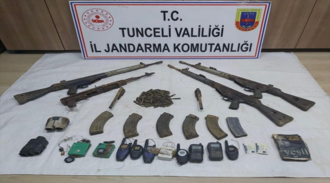 Tunceli'de teröristlere ait silah ve çok sayıda mühimmat ele geçirildi