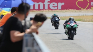 Türkiye Süpermoto Şampiyonası'nın 1. ayağı İzmir'de yapıldı