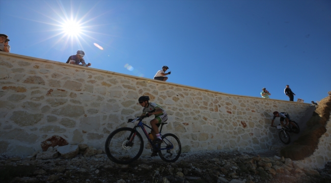 "Uluslararası Levent Vadisi Dağ Bisiklet Yarışı" Malatya'da tamamlandı