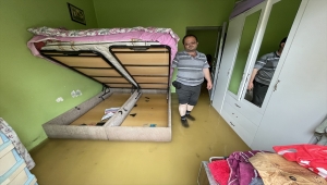 Zonguldak'ta evini su basan bedensel engelli Hasan Çayırlı yaşadıklarını anlattı: