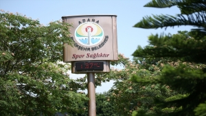 Adana'da sıcak hava bunalttı