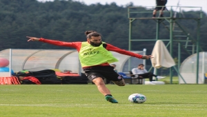 Fatih Karagümrük yeni sezon hazırlıklarını Topuk Yaylası'nda sürdürüyor