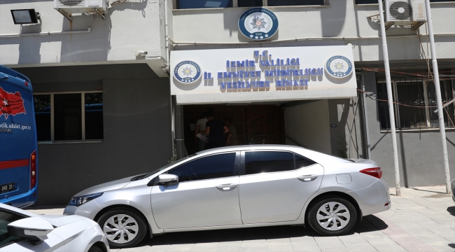 GÜNCELLEME - İzmir Menderes Belediye Başkanı Mustafa Kayalar gözaltına alındı