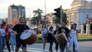 Kuzey Makedonya'da AB üyeliği önerisiyle ilgili protestolar devam ediyor